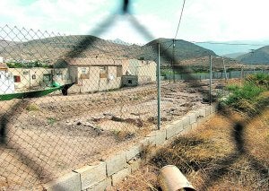 Ruinas de una factoría de salazones romana localizados en La Azohía hace 5 años. :: J. M. RODRÍGUEZ / AGM