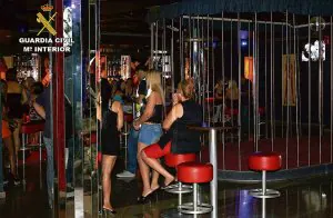 Detienen al dueño y la encargada del club El Cielo por prostitución | La  Verdad