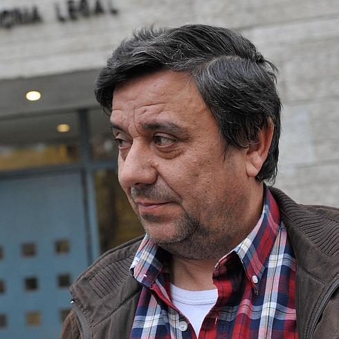 Serafín de Alba, ante el Instituto de Medicina Legal de Murcia, el pasado enero.