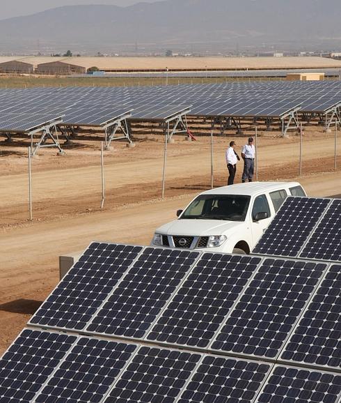 Una planta de energía fotovoltaica en Fuente Álamo. 