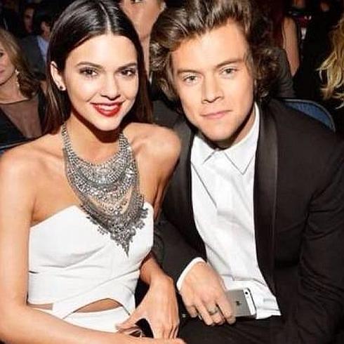 La modelo Kendall Jenner y el cantante Harry Styles, de One Direction