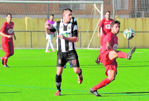 El Cartagena aguanta el 0-1 en El Palmar