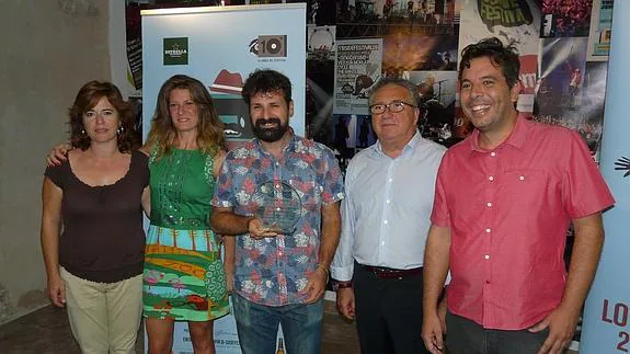 Adoración Molina, Juana Carrillo, Ángel Carmona, Eduardo Contreras y Carlos Hernández. 