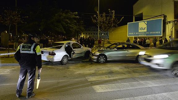 Estado en el que han quedado los vehículos tras el choque.