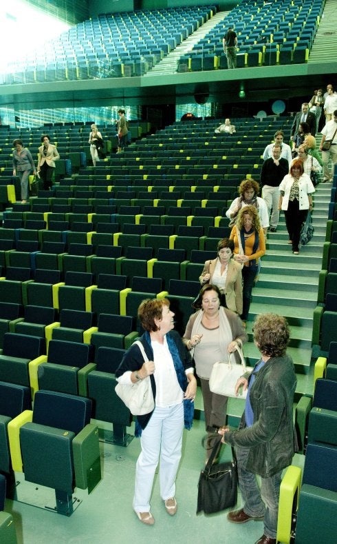 Ediles del gobierno y de la oposición, en el Auditorio en 2011. 