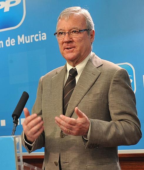 Ramón Luis Valcárcel.