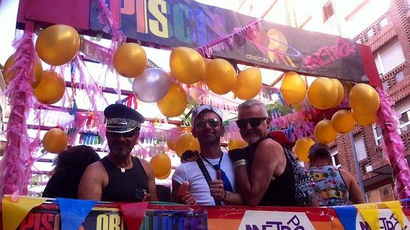 El Orgullo Gay colorea las calles de Murcia