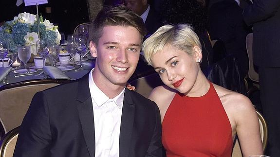 Miley Cyrus y Patrick Schwarzenegger 