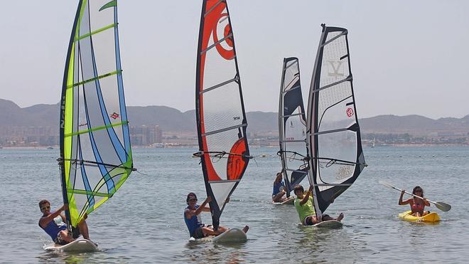 Deporte y mar todo el año