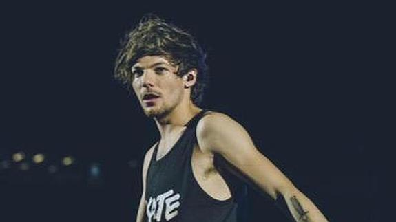 Louis Tomlinson de One Direction.