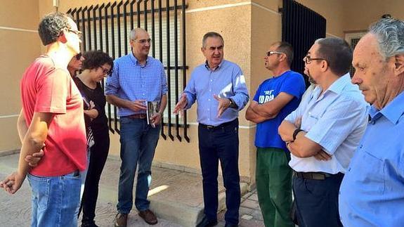 González Tovar en Villanueva del Río Segura.