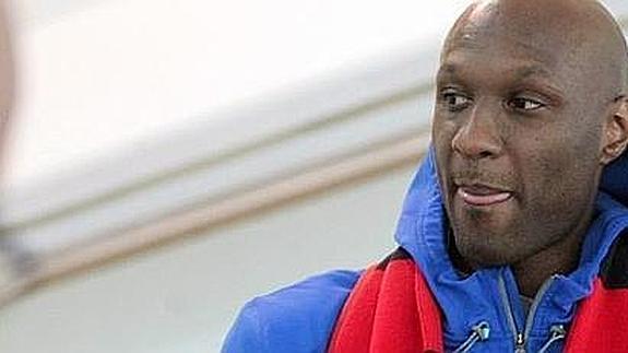 Kim y Khloe Kardashian se temen lo peor al lado de Lamar Odom