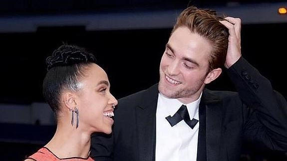 FKA Twigs y Robert Pattinson