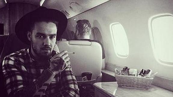 Liam Payne, de One Direction, se propone dejar de fumar el próximo año