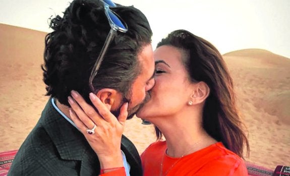 Dubái. La actriz compartió esta foto en su Twitter.
