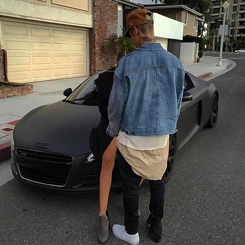 Justin Bieber crea misterio en Instagram con la imagen de una chica sin rostro