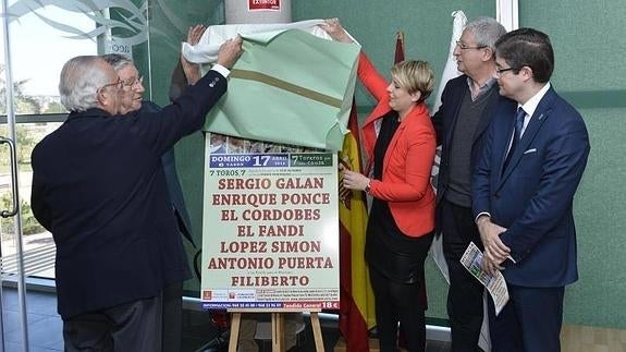 Presentación de la gala benéfica contra el cáncer. 