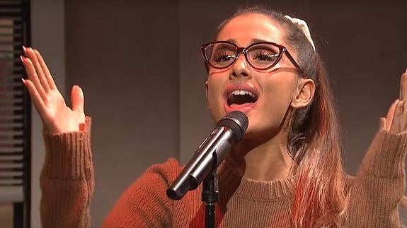 Ariana Grande se hace viral por sus dotes como imitadora