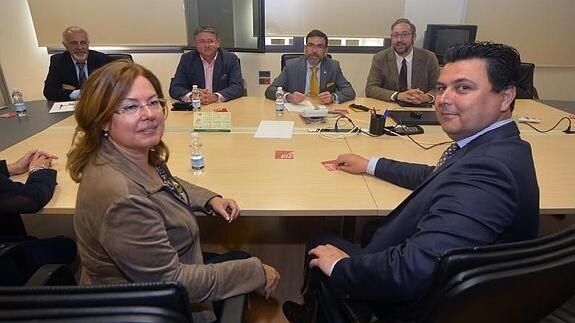 Los cuatro alcaldes de los municipios del Mar Menor durante la reunión.