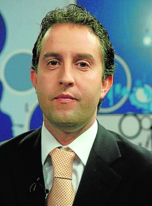 Carlos Arnau.
