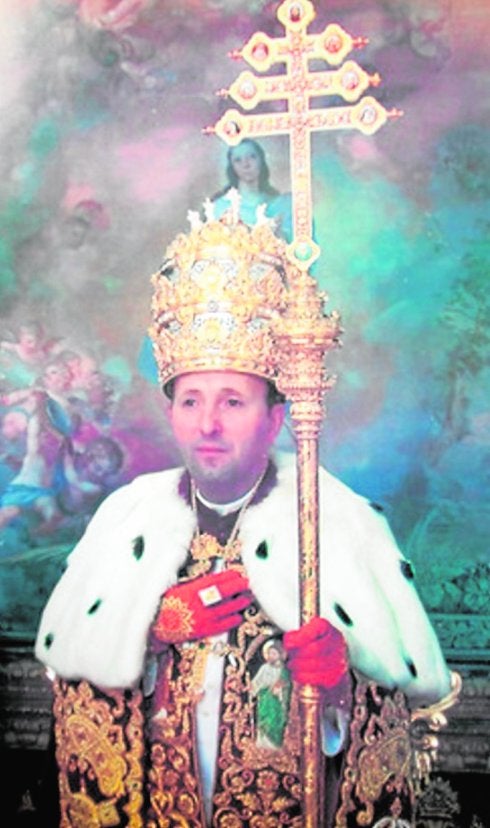 El 'papa' Gregorio XVIII cuelga los hábitos por amor