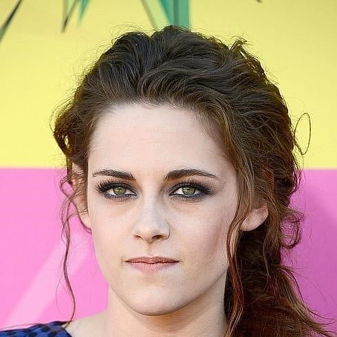 Kristen Stewart vuelve a estar soltera.