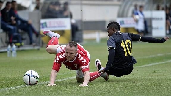 Un momento del partido. 