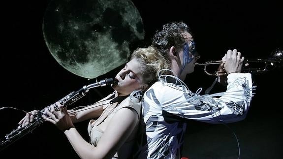 La Fura dels Baus en una actuación en 2013. 