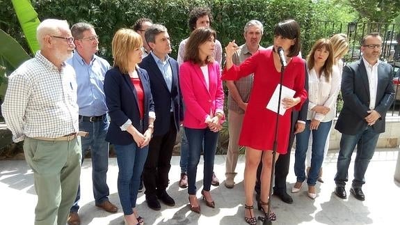María González Veracruz presenta la candidatura socialista. 