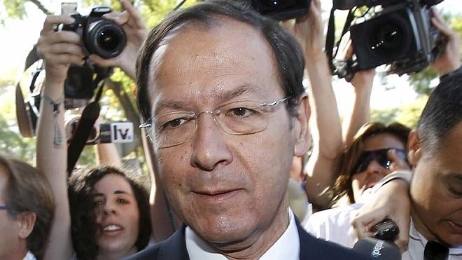 El viaje en ‘jet’ le cuesta a Cámara una imputación por presunto cohecho