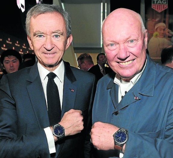 Bernard Arnault y Jean-Claude Biver, con sus Tag Heuer. 