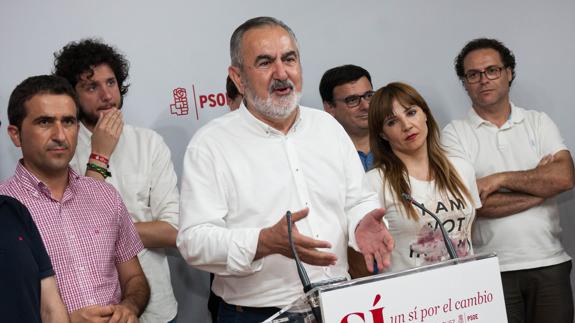 González Tovar, durante su comparecencia para valorar los resultados.