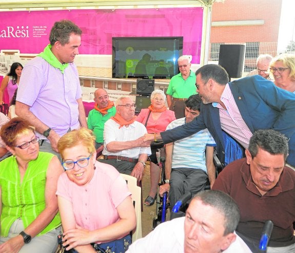 El alcalde, José López, en el acto en el que coincidió con la exalcaldesa.