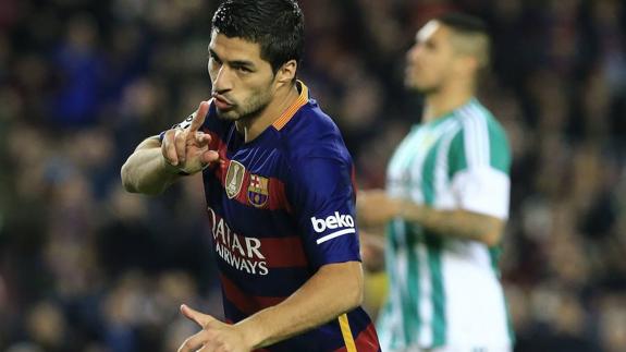 Luis Suárez en uno de los partidos contra el Real Betis durante la Liga 2016/15. 