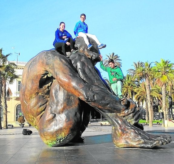 Ángela V. Pérez-Guillermo, Jorge Cabezos y Francisco Carrasco.