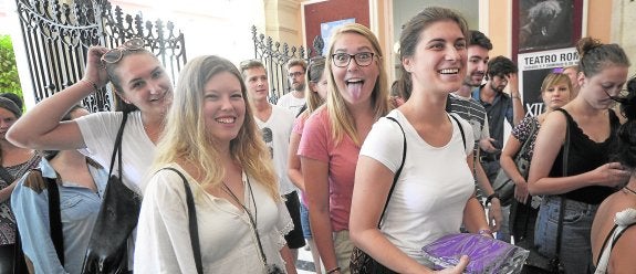 Bienvenida a 500 alumnos erasmus de medio mundo