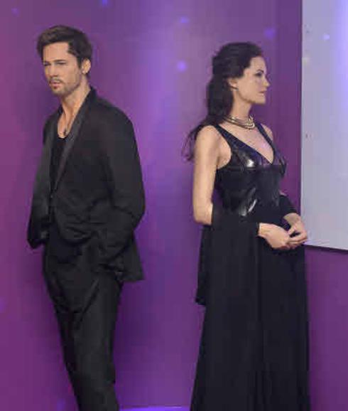 Sus figuras en el Museo de Cera de Berlín, dándose la espalda