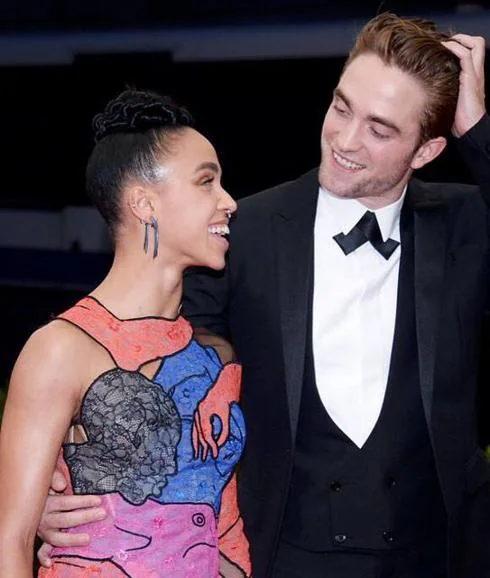 Robert Pattinson, ¿cancela su boda con FKA Twigs?