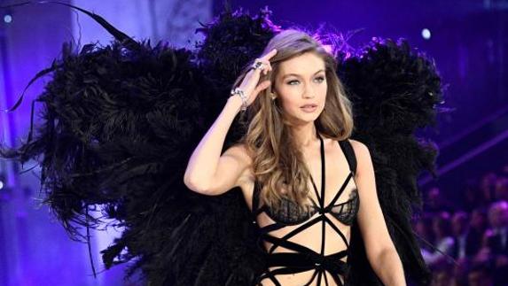 Gigi Hadid volvió a triunfar en el show de Victoria's Secret.