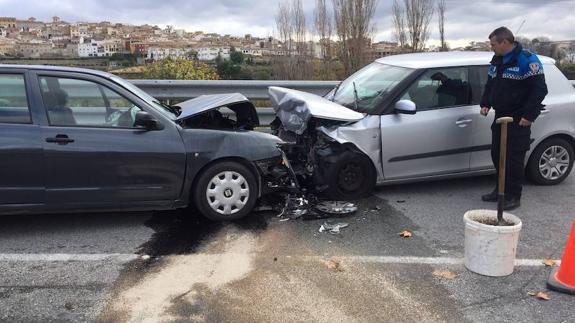 Aspecto de los coches, tras el accidente. 