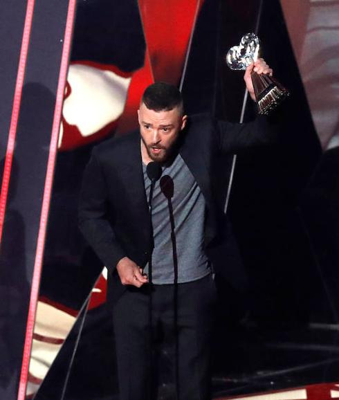 Justin Timberlake celebra su premio a mejor canción