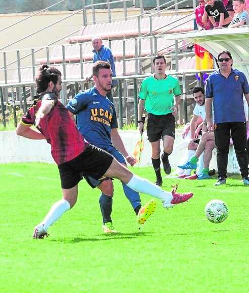 El UCAM B recupera el pulso