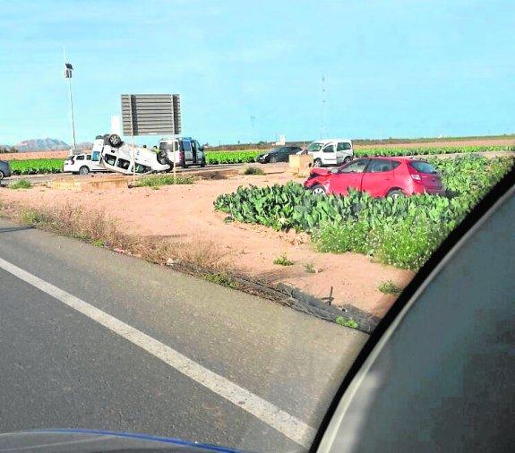Lugar del accidente, con los vehículos implicados