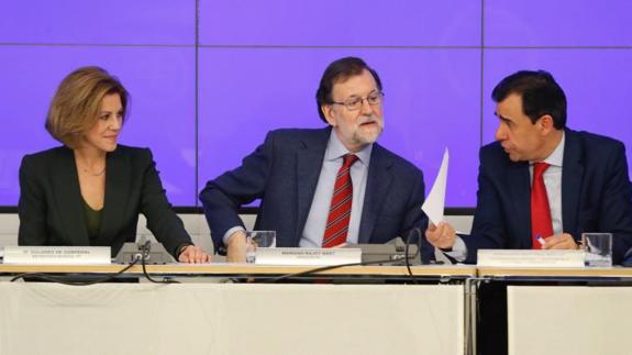 Mariano Rajoy, junto a Cospedal y Martínez-Maillo, en el Comité Ejecutivo Nacional del PP. 