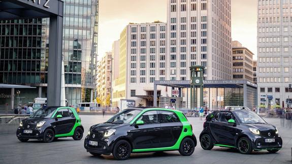 Los nuevos modelos Smart ED cuentan con una autonomía de 160 km.