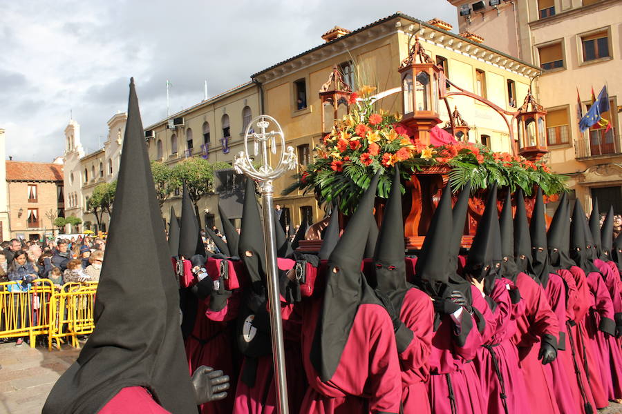 Procesión del Desenclavo