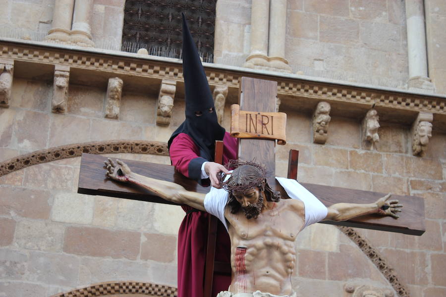 Procesión del Desenclavo