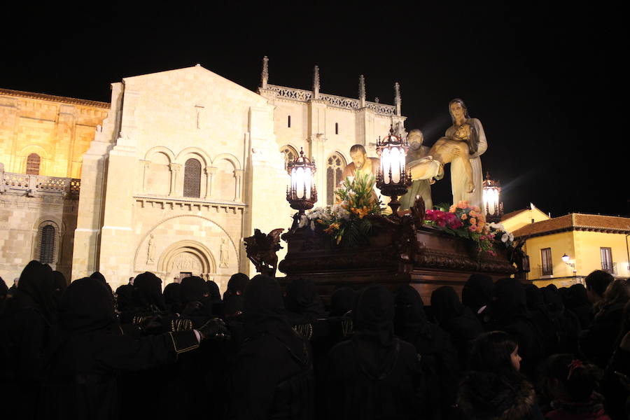 Procesión del Santo Entierro