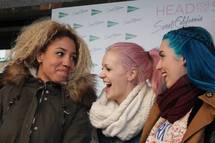 Firma de discos de Sweet California