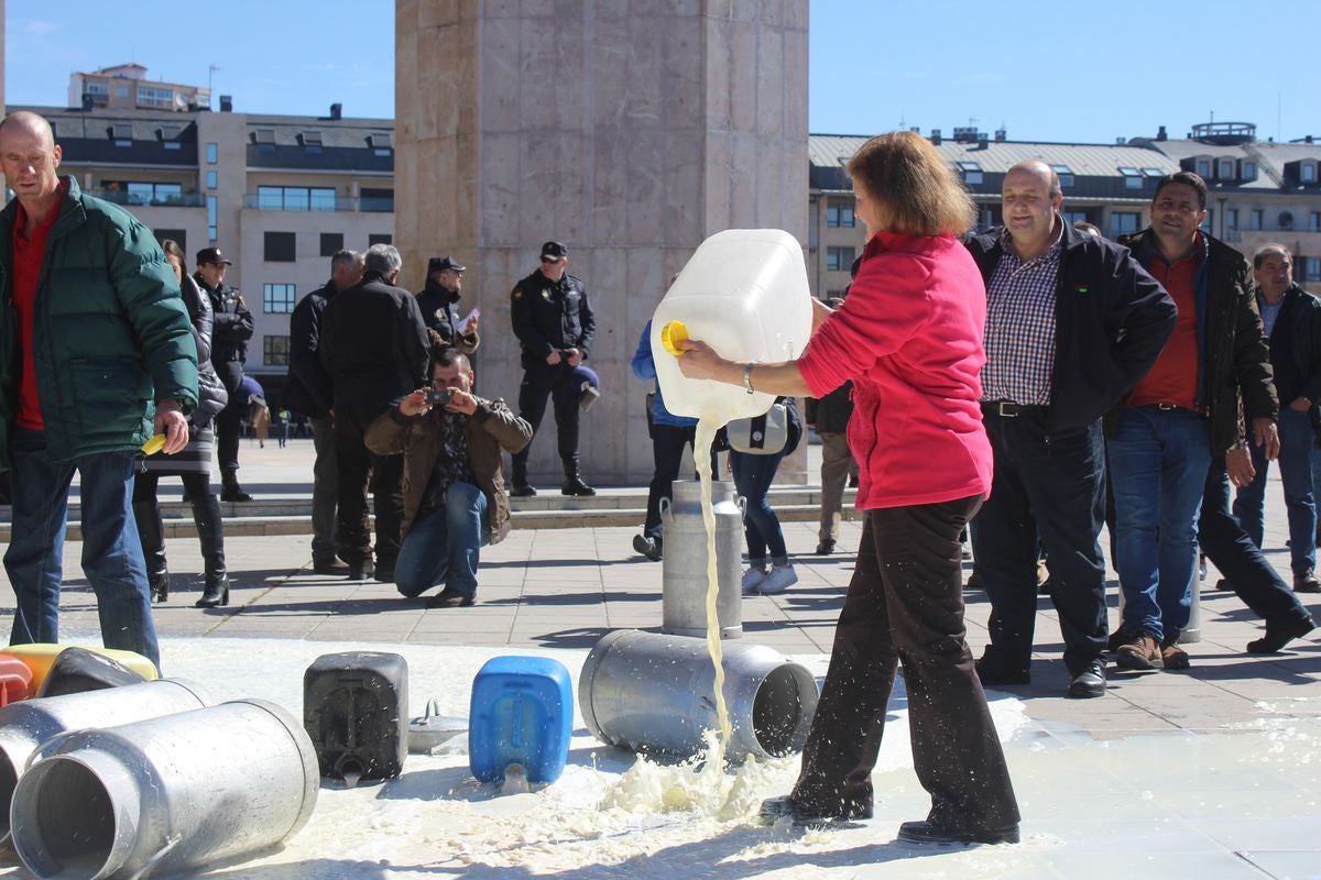 La leche, por los suelos